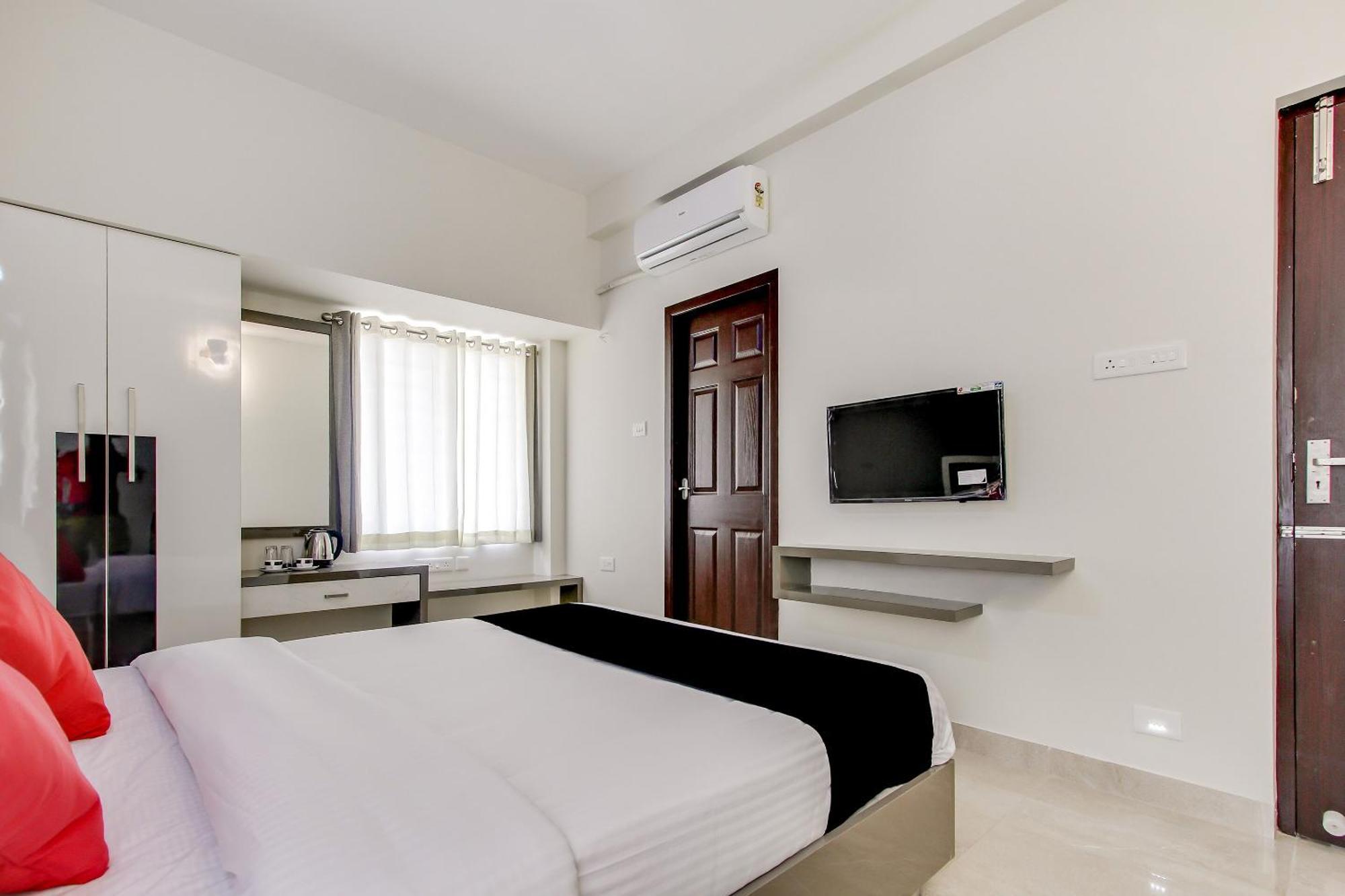 Capital O New Paradise Inn Irugur 外观 照片