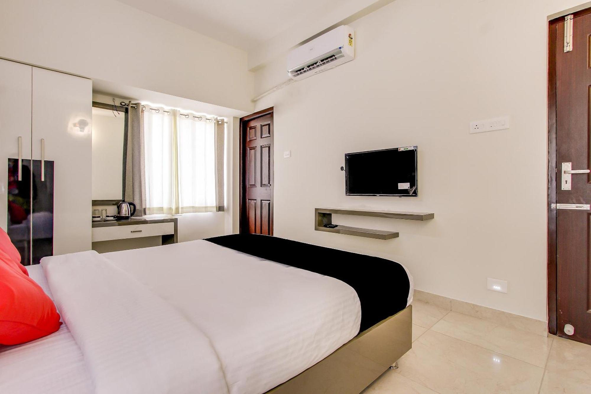 Capital O New Paradise Inn Irugur 外观 照片
